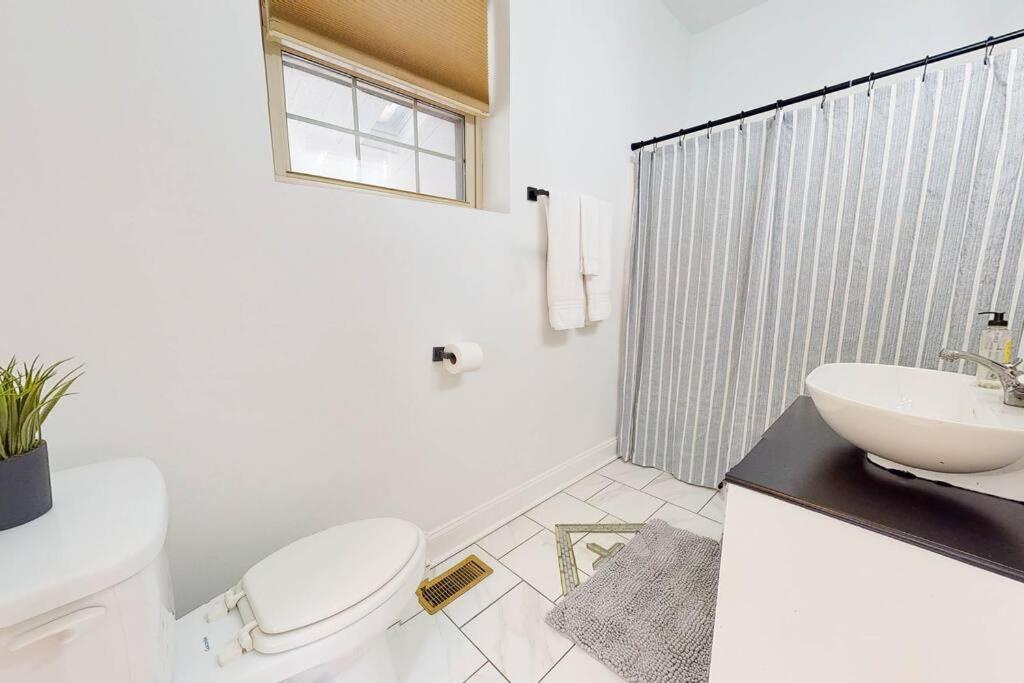 Private Home-Backyard-Parking Near Nulu Downtown 루이빌 외부 사진
